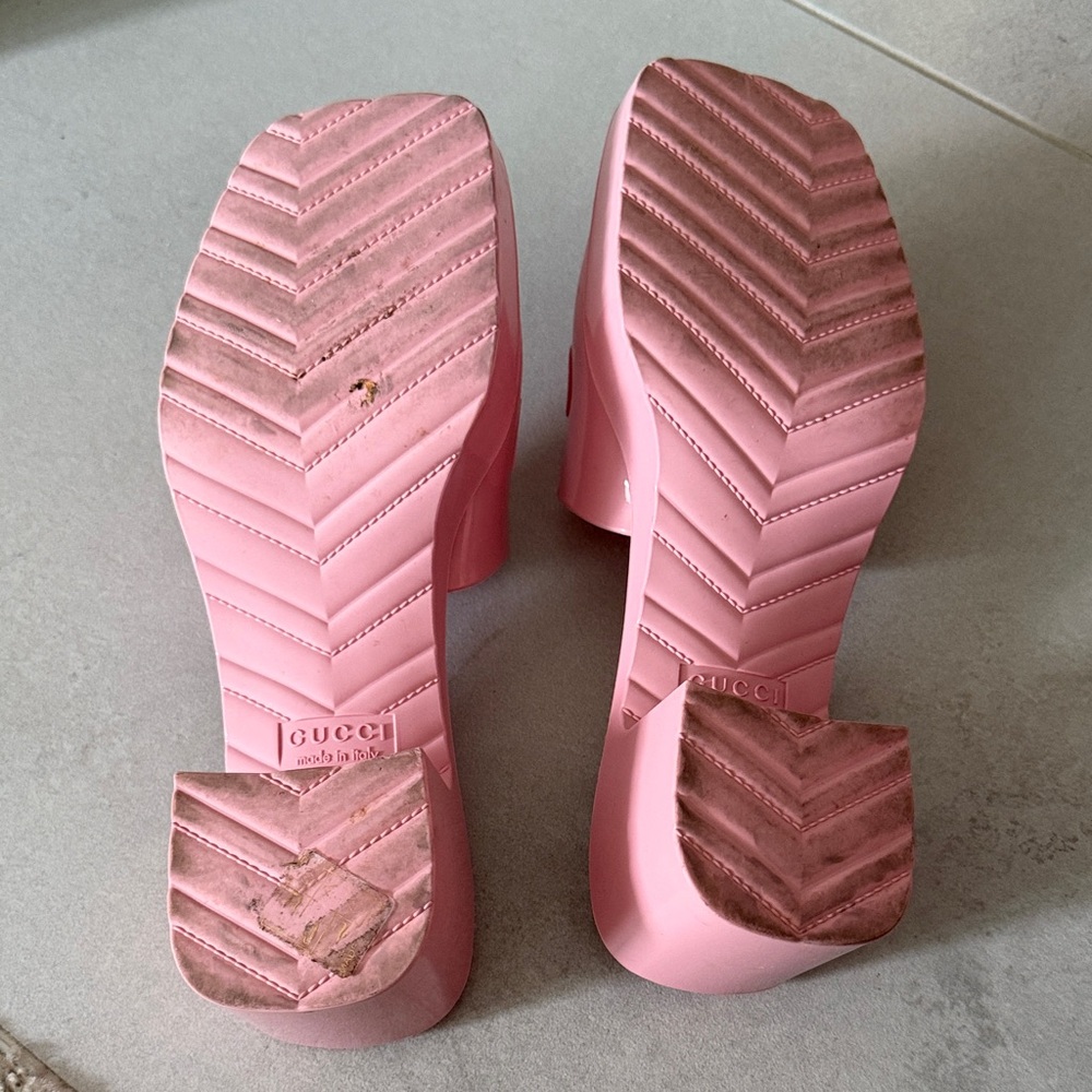 Gucci Glossy Pink Mules - Picture 5 of 5